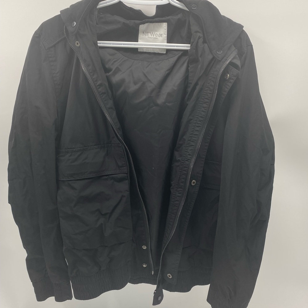 NEWEAR WOMEN JACKET HOODIE WINDBREAKER LARGE BLACK FULL ZIP NWOT